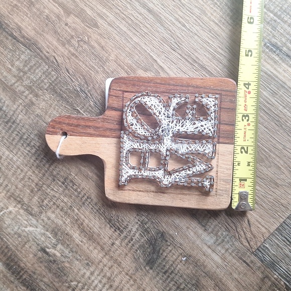 Handmade "HOME" String/Nail Art on Wood Paddle - Picture 5 of 5